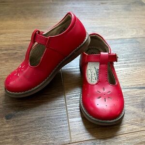 Footmates Red t-strap Mary Jane shoes